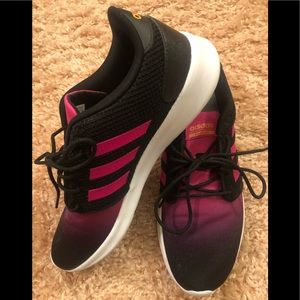 Adidas cloudfoam tennis shoes, Size 9 medium